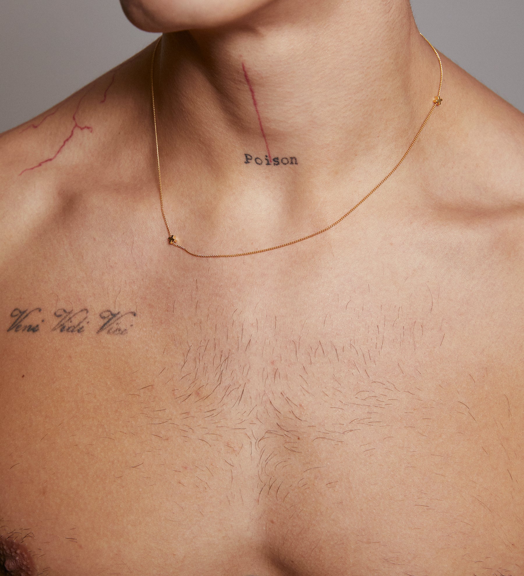 two X necklace minimal