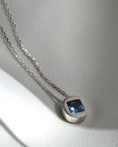 COLORS necklace
