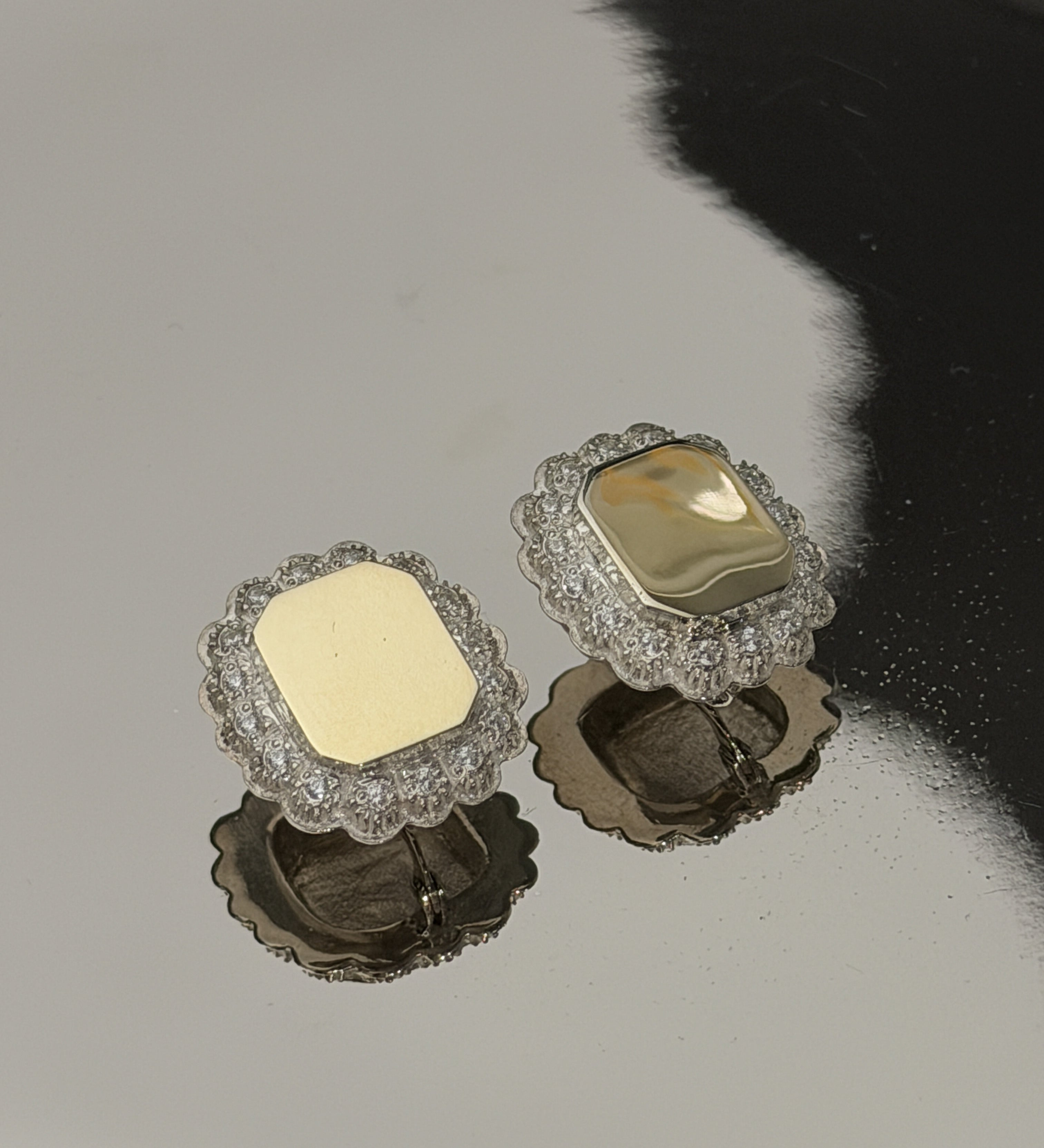 VINTAGE EARRING BIG