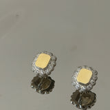 VINTAGE EARRING