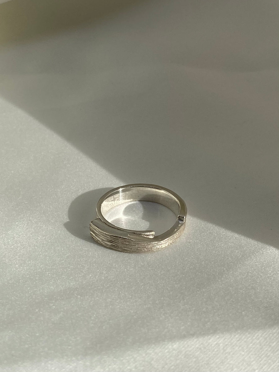 anillo texturizado 